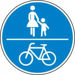 Straßenschild Fuß- und Radwege